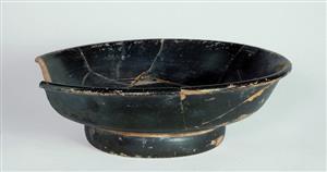 Bowl Attic 
 Photographer:Clara Amit