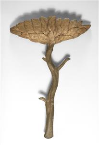 Handle Mirror Decorated in Relief  
 Photographer:Clara Amit
