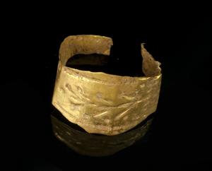 Finger-Ring Engraved
Photographer:Clara Amit