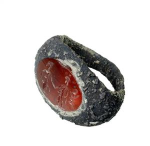 Signet Ring Human/Semi-Divine/Divine Images 
 Photographer:Clara Amit