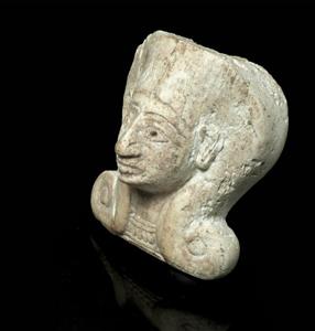 Head Figurine Semi-Divine/Divine Figure  
 Photographer:Clara Amit