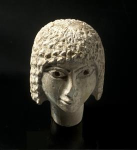 Head Figurine Female Image  
 Photographer:Clara Amit