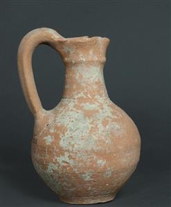 Juglet  
 Photographer:Clara Amit