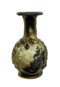 Bottle Anthropoid 
 Photographer:Clara Amit