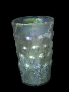 Tumbler Lugged 
 Photographer:Clara Amit