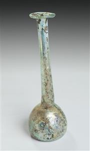 Bottle Candlestick Shaped 
 Photographer:Clara Amit