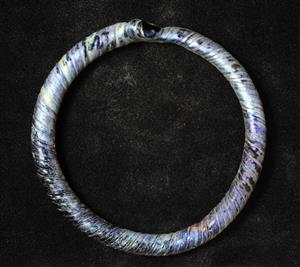 Bracelet  
 Photographer:Yolovitch Yael