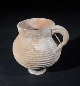 Cup-Jug  
 Photographer:Yolovitch Yael