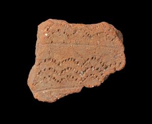 Body Sherd With Geometric Pattern 
 Photographer:Yolovitch Yael
