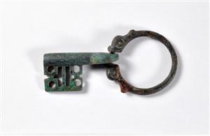 Key Decorated with animal heads 
 Photographer:Yolovitch Yael
