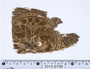 Fragment Textile
Photographer:Clara Amit