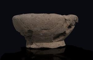 Small Bowl  
 Photographer:Clara Amit
